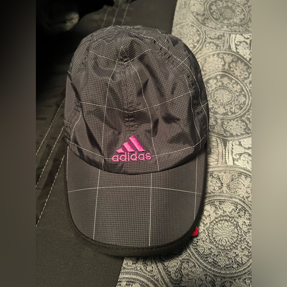 Adidas ladies golf cap